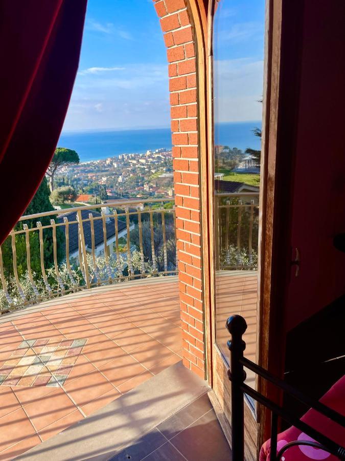 Gaia - Luxury Villa, Pool & Wellness Frühstückspension 3*