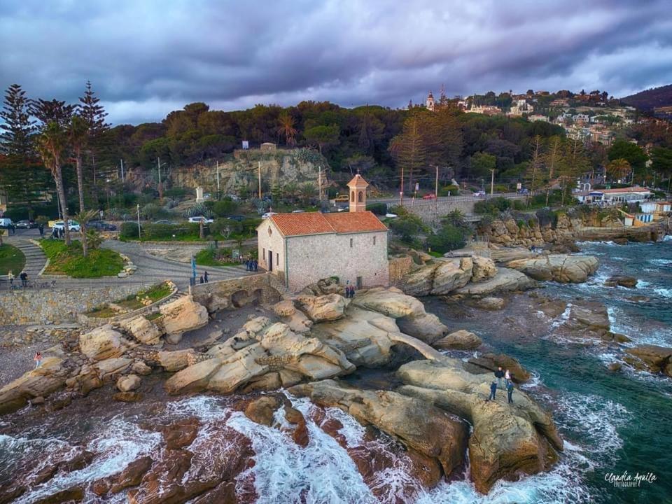 Gaia - La Finestra Sul Mare Exclusive Villa&guest House Bed & Breakfast