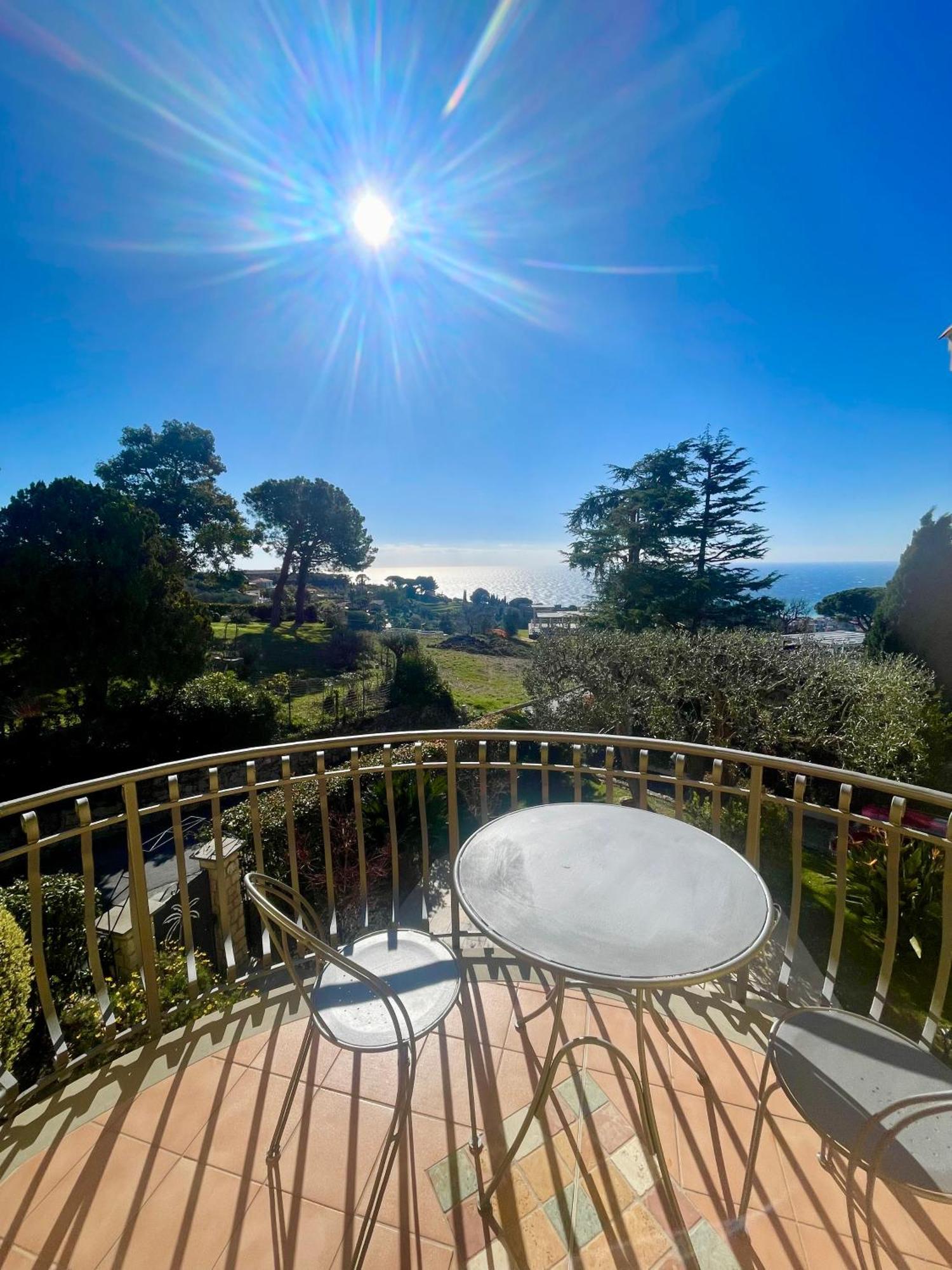 Gaia - Luxury Villa, Pool & Wellness 3*