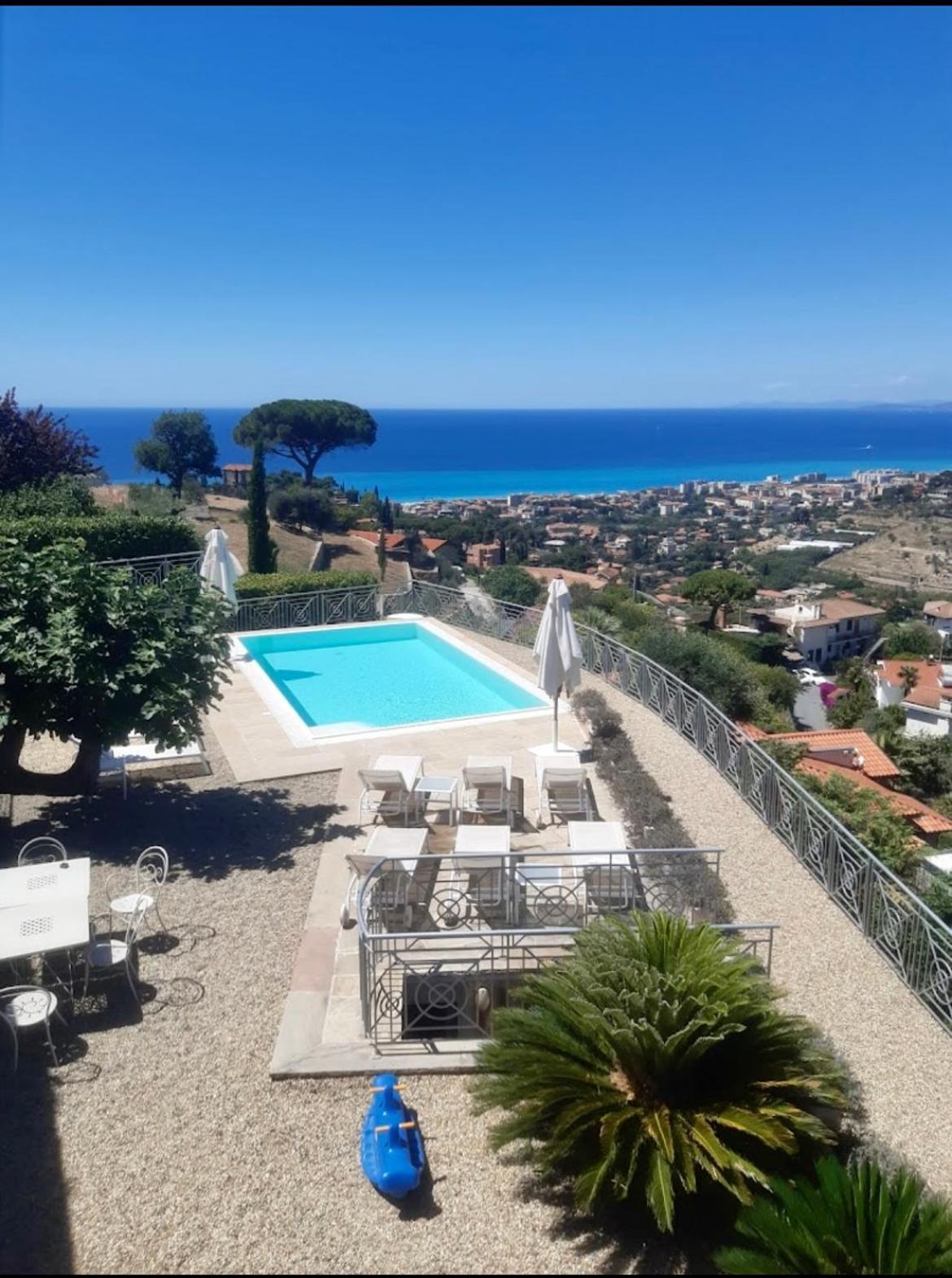 Gaia - La Finestra Sul Mare Exclusive Villa&guest House