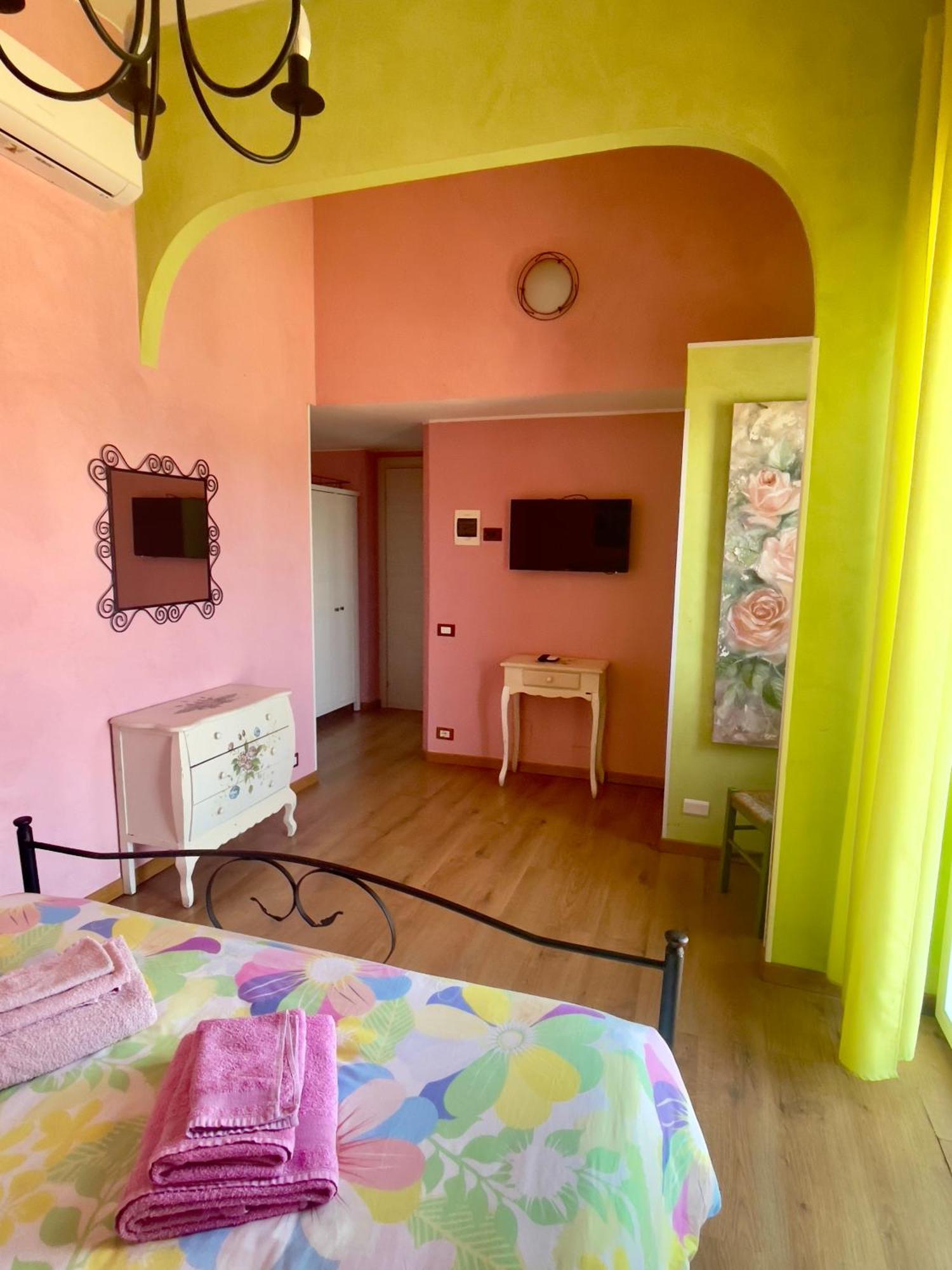 Bed & Breakfast Gaia - La Finestra Sul Mare Exclusive Villa&guest House 3*