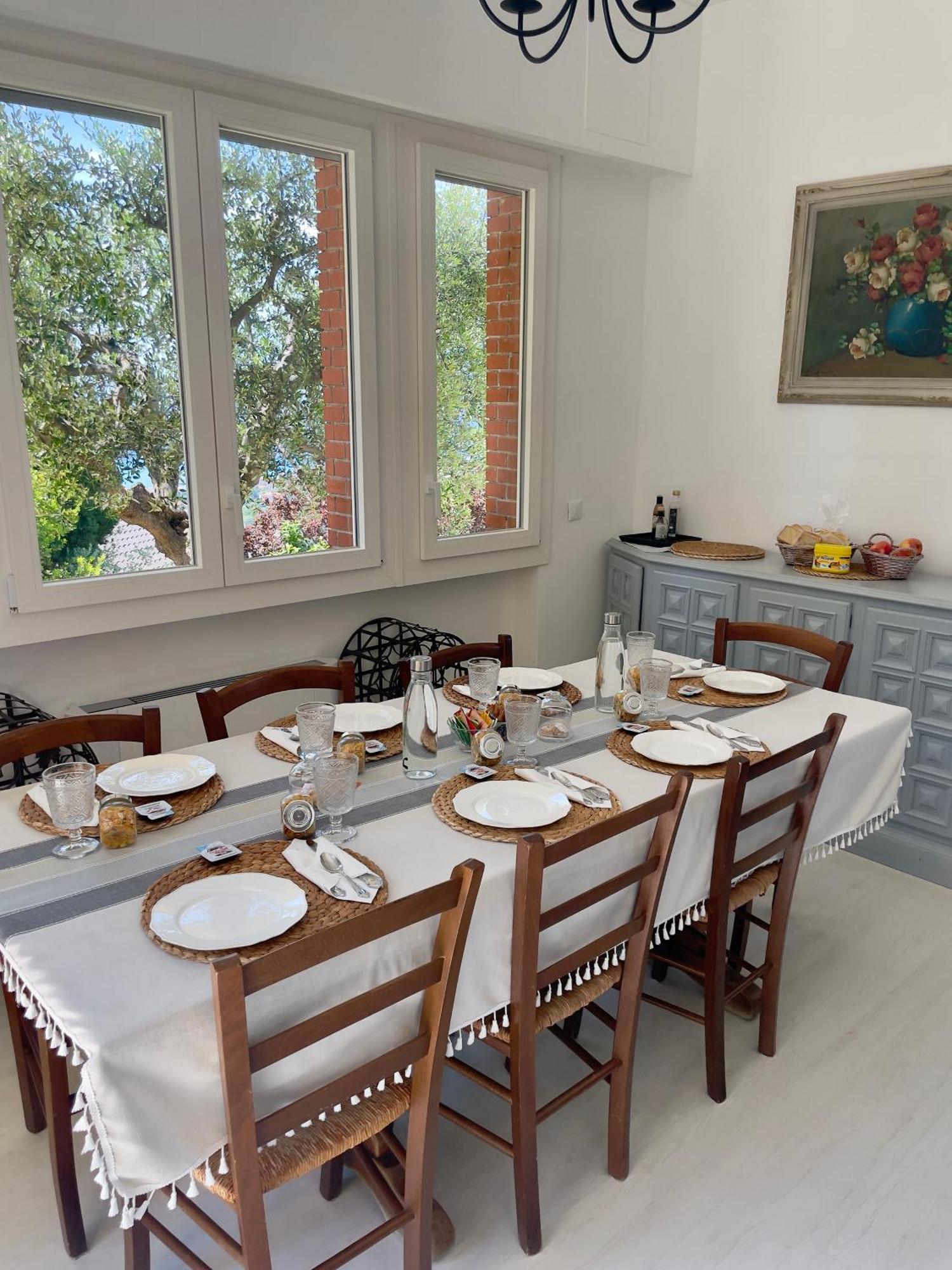 Gaia - La Finestra Sul Mare Exclusive Villa&guest House 3*