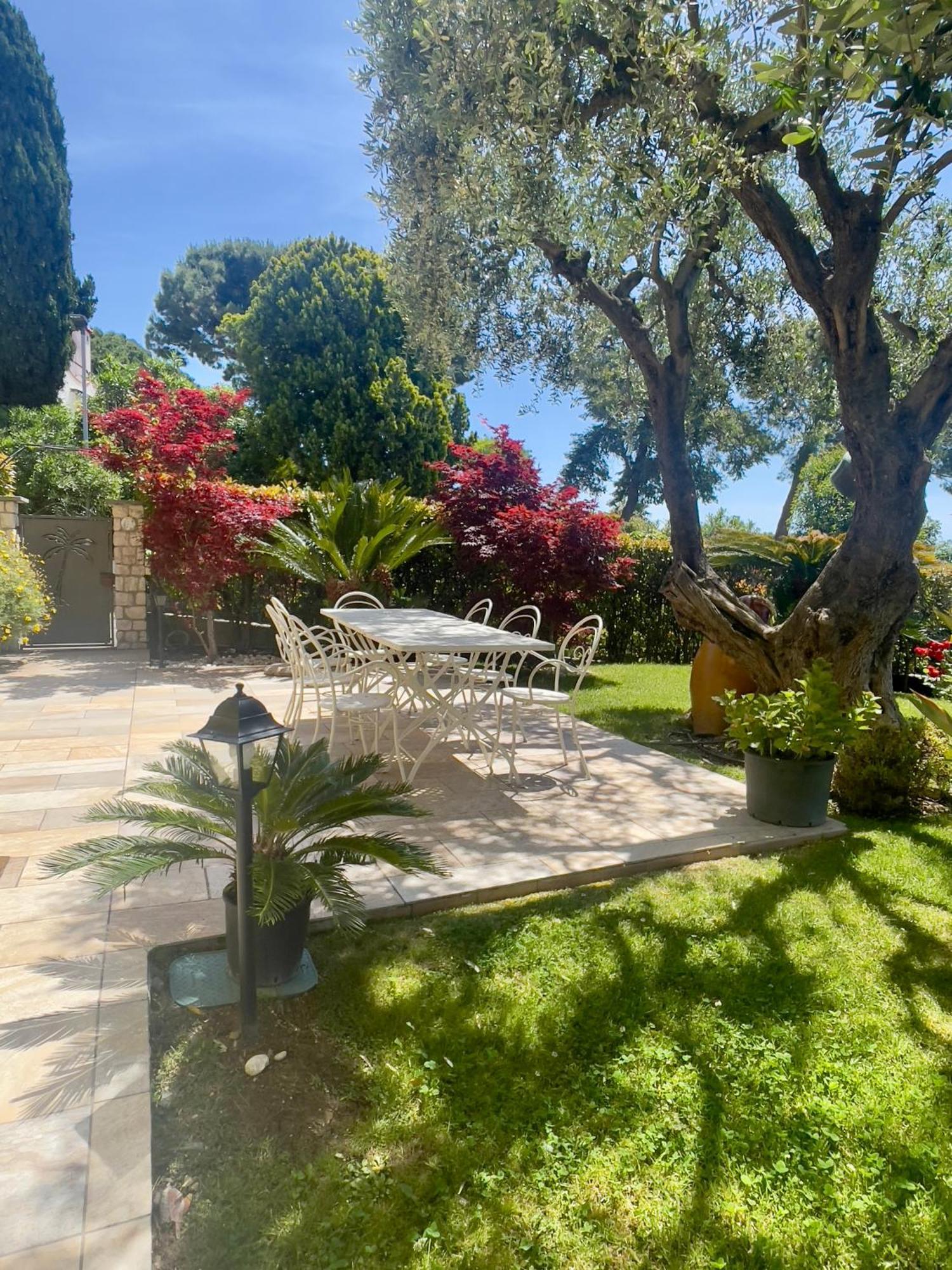 Gaia - Luxury Villa, Pool & Wellness Bordighera